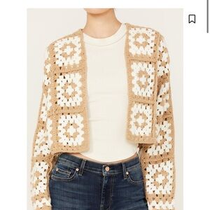 REVEL WOMEN'S CROCHET CROPPED CARDIGAN